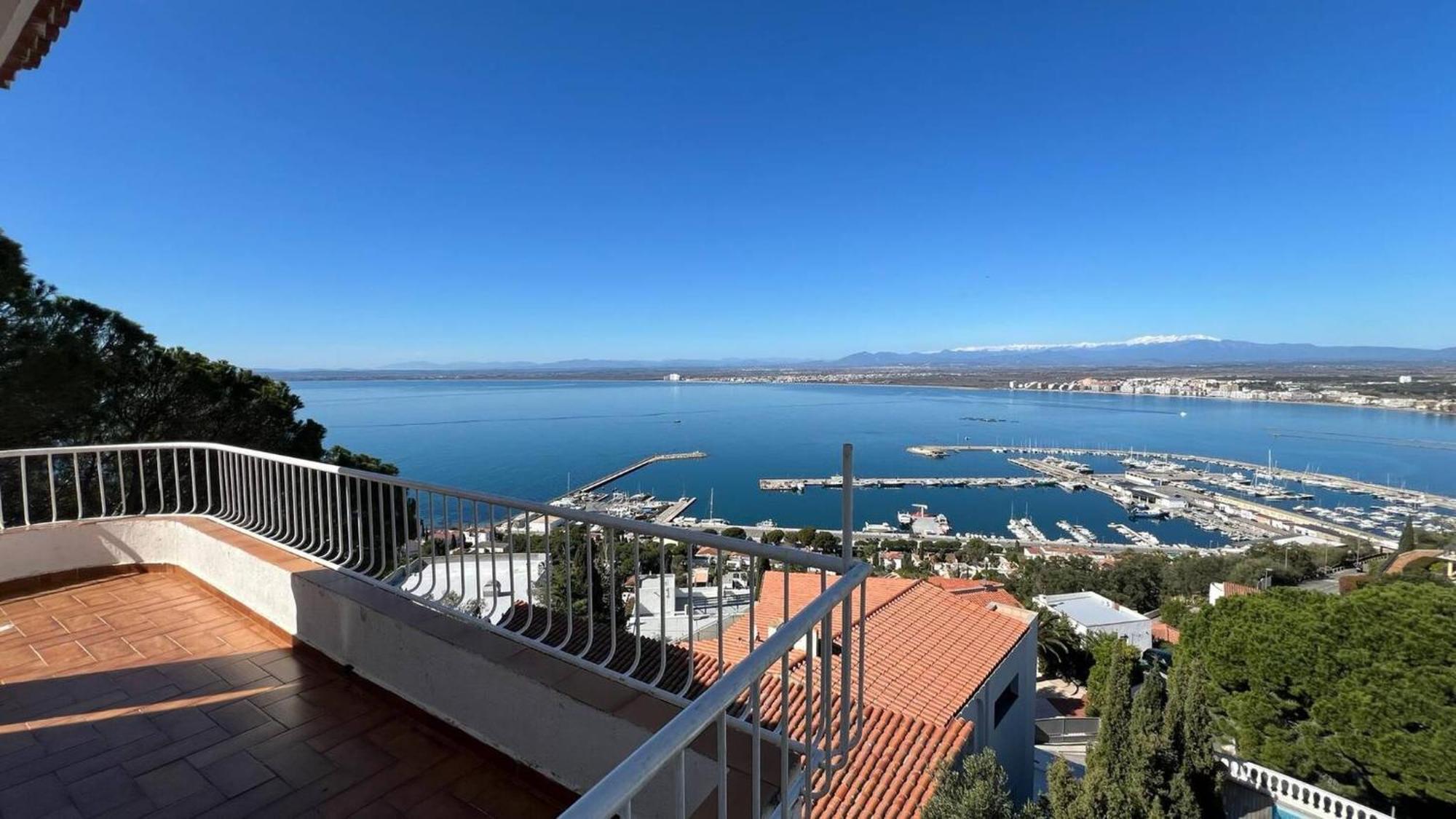 Precioso Piso Con Vistas Espectaculares Del Mar Av-50 Apartment Росес Екстериор снимка